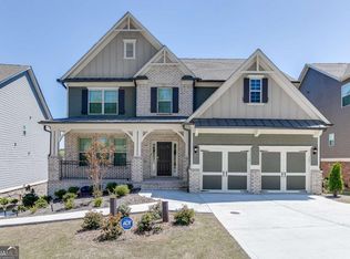 7208 Whitewater Dr, Flowery Branch, GA