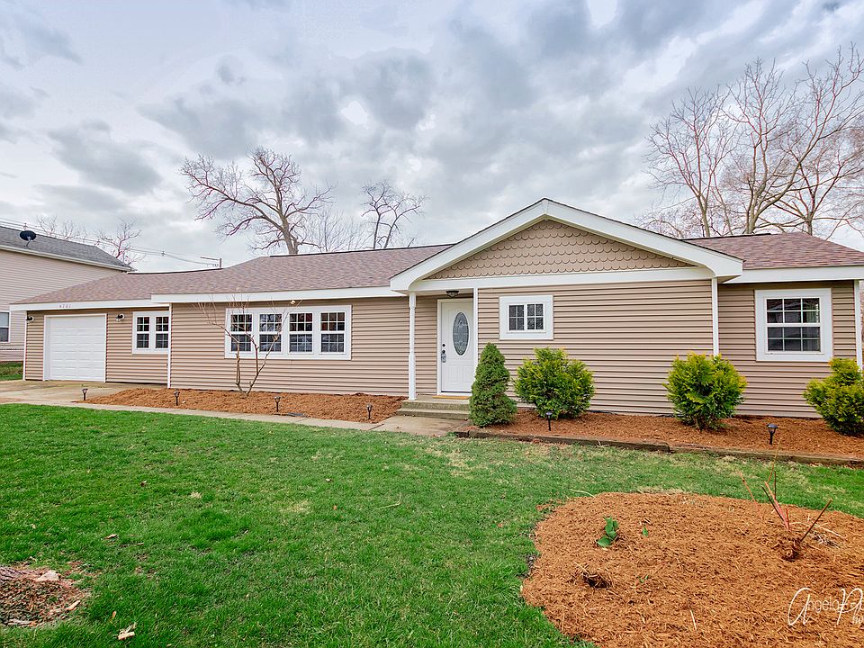 1st image of 4701 Parkview Dr