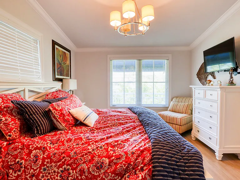 214 Aberdeen Ct — Photo 36