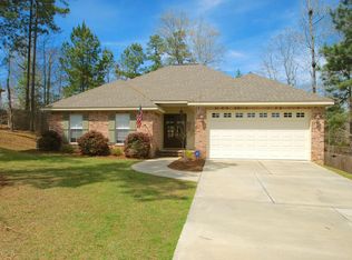 19 Rio Dosa Dr, Hattiesburg, MS 39402