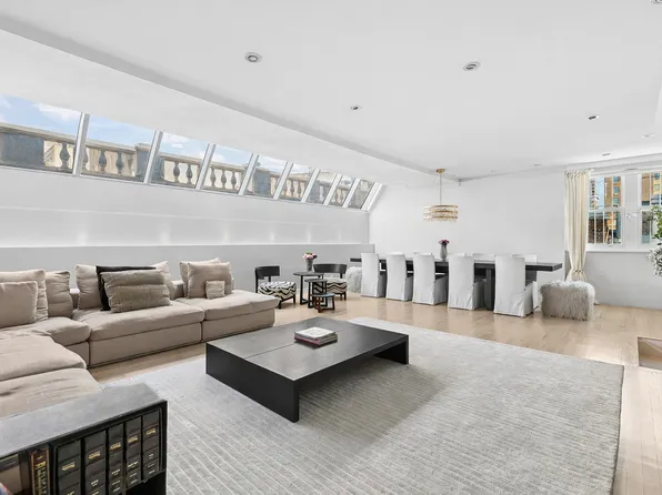 22 East 82nd Street image 1 of 10