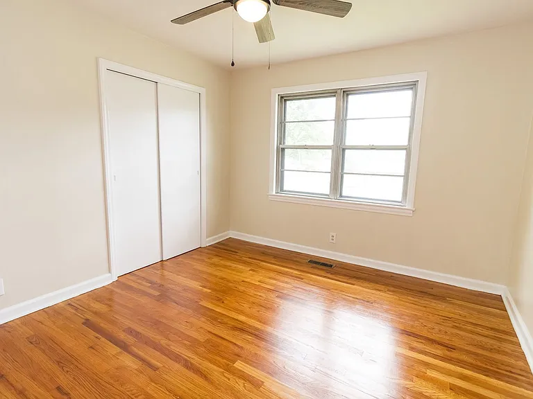 116 Centro St — Photo 18