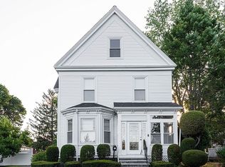 11 Murray St, Wakefield, MA 01880