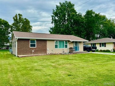 816 Lawn St, Monroe City, MO, 63456