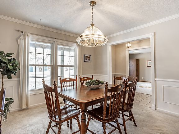 5th image of 9728 Sycamore Rd