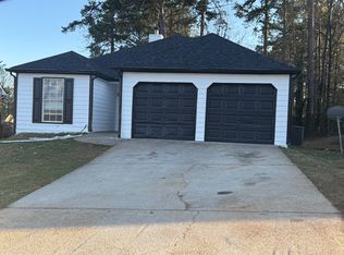 1278 Cedar Knoll Way, College Park, GA