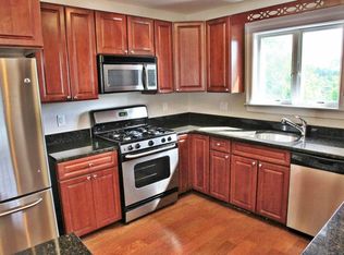 5170 Washington St UNIT 308, West Roxbury, MA 02132