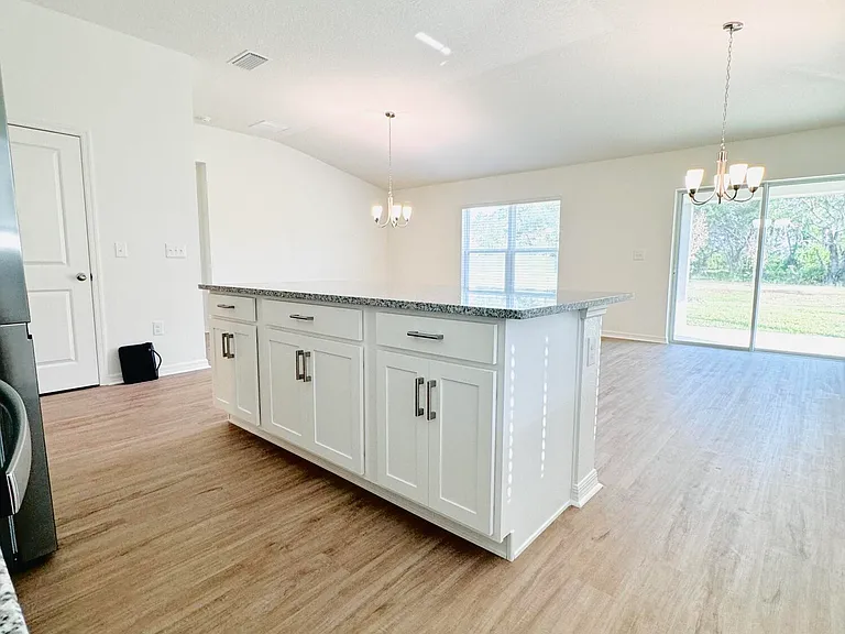 3015 Sanctuary Dr — Photo 8