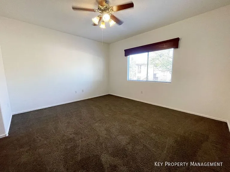 2110 N Los Feliz St #1074 — Photo 17