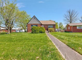 720 Waterloo Dr, Waterloo, IL 62298