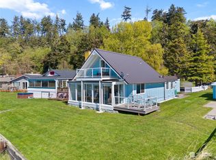 3566 Shell St, Greenbank, WA 98253