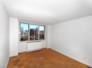 166 E 34th St #17007, New York, NY 10016