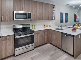 307 W Elizabeth Ave APT 251, Linden, NJ 07036