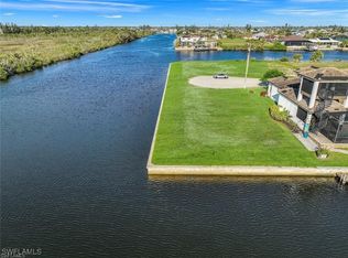 1732 NW 44th Ave, Cape Coral, FL 33993