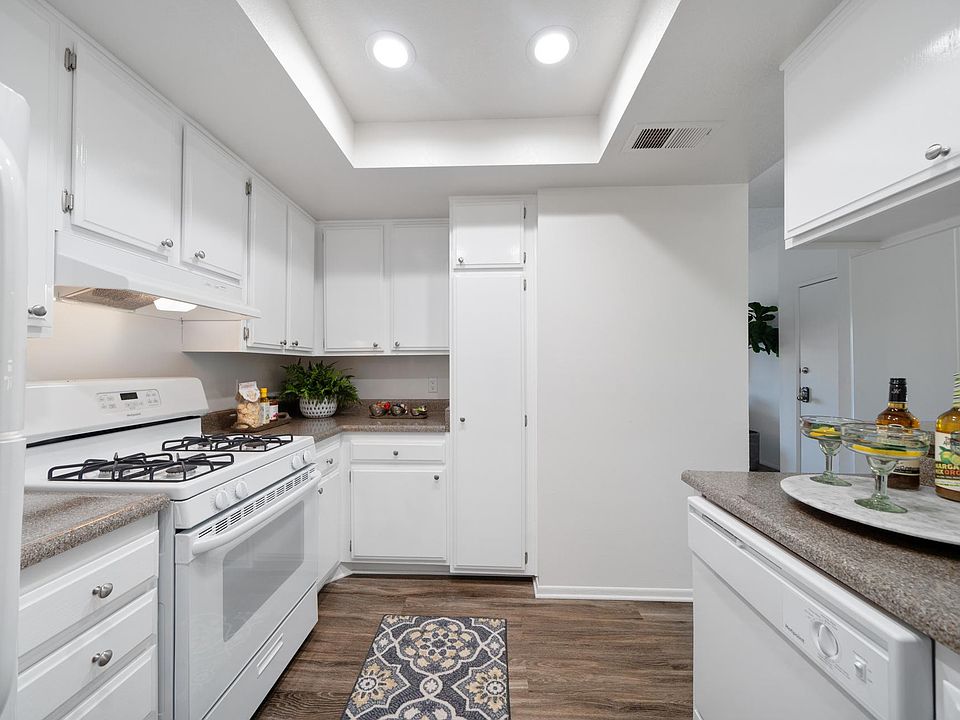 Wimbledon Glen 1142 Buckingham Dr Costa Mesa CA Zillow