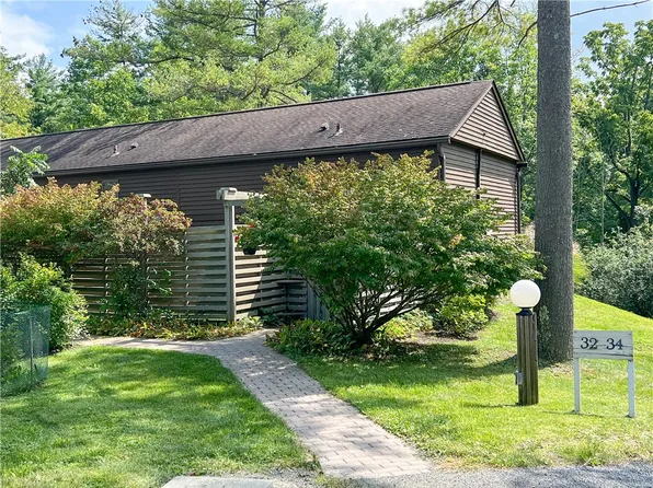 34 Penny Ln, Ithaca, NY 14850