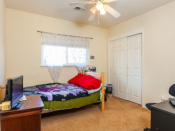 3rd image of 5400 Buena Ventura Way