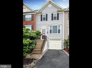 166 Connery Ter SW, Leesburg, VA 20175