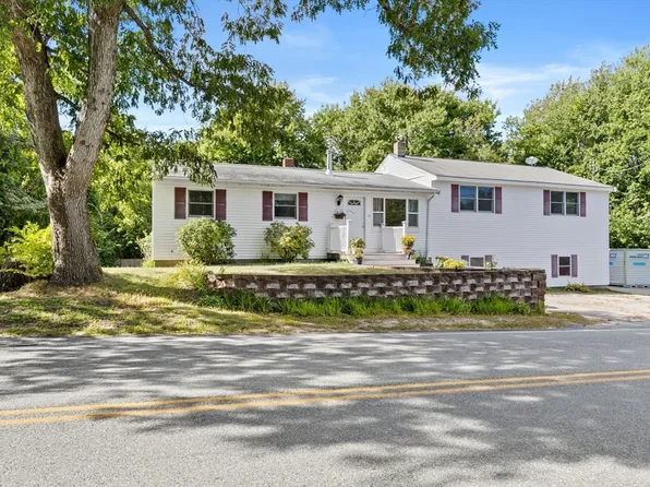73 Fearing Hill Rd, Wareham, MA 02571