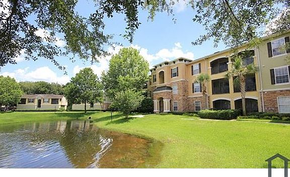 3rd image of 10123 Courtney Palms Blvd APT 203