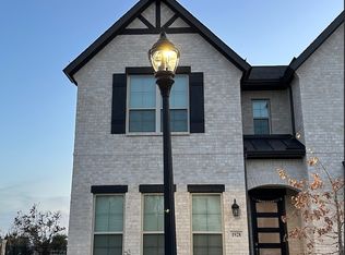 1928 Diyaa Ct, Farmers Branch, TX 75234