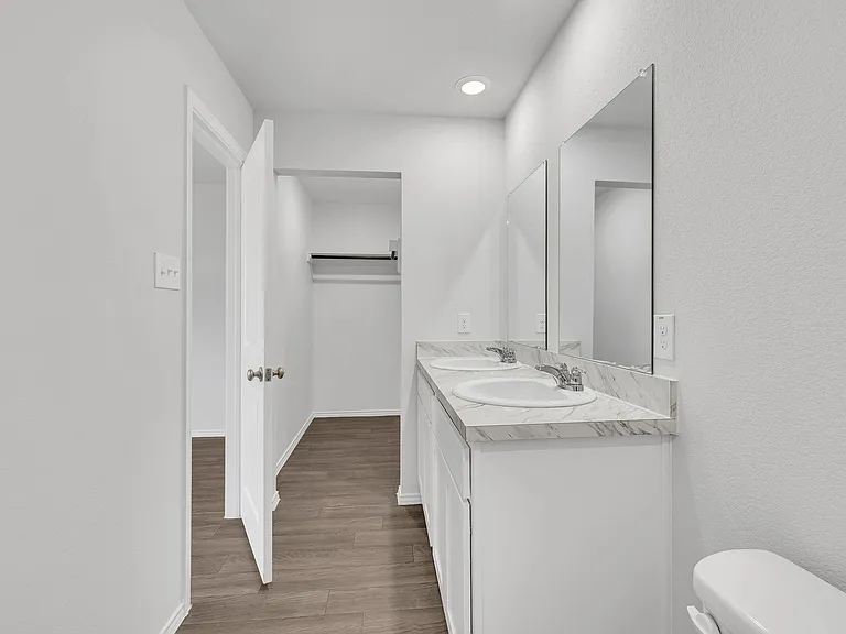332 Azalea Trl — Photo 11