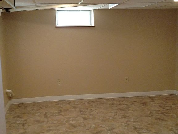 3rd image of 5875 Childs Ave