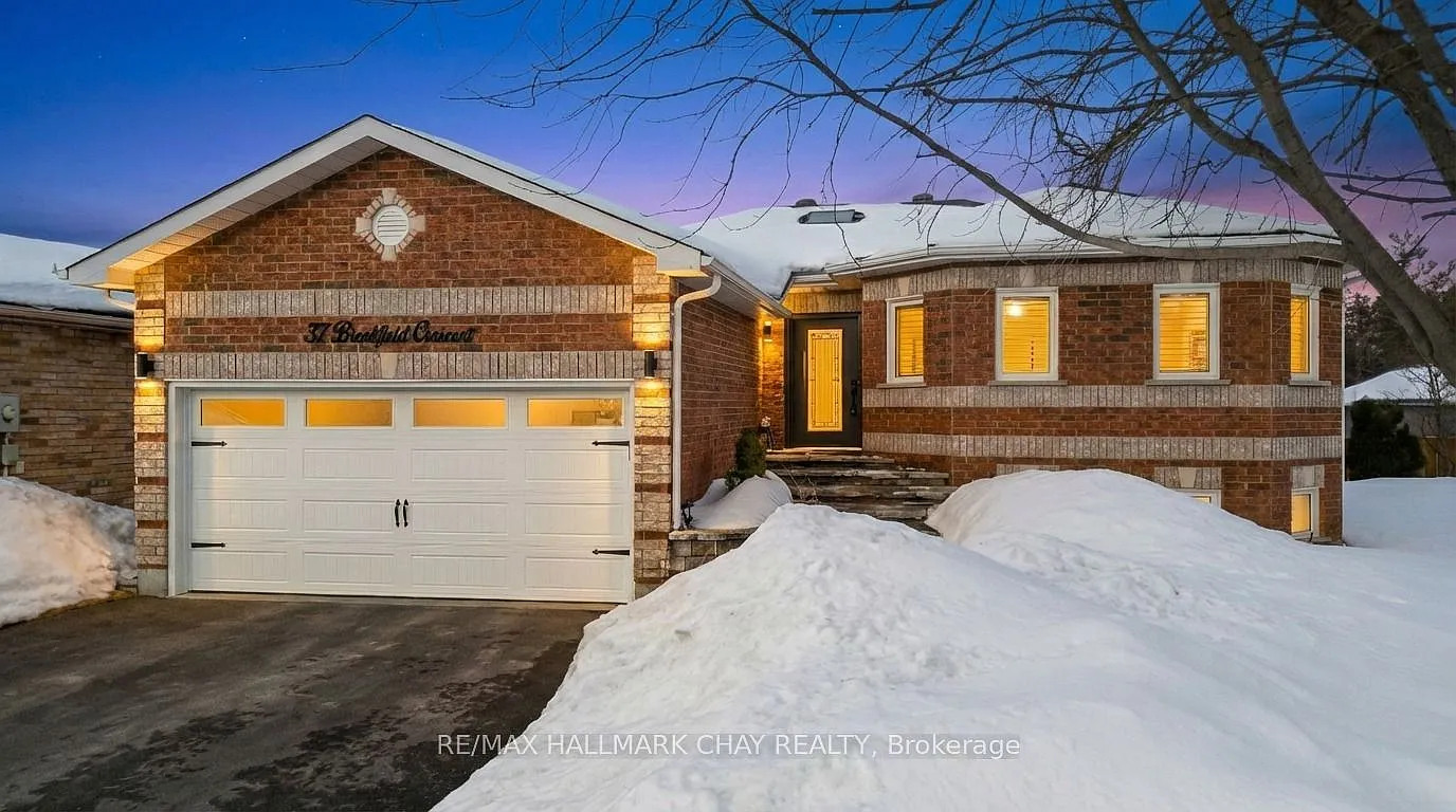 37 Brookfield Cres photo 1