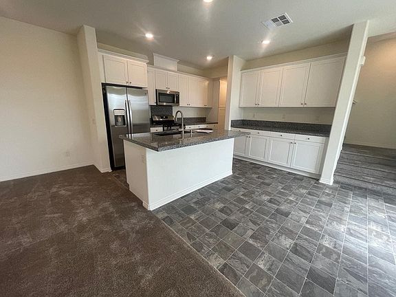 5th image of 16651 Wyndham Ln Unit 6