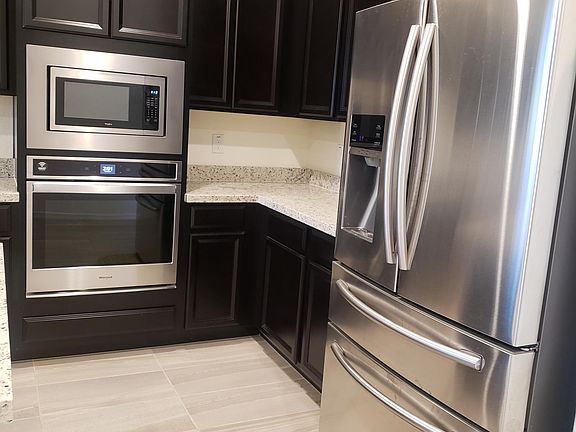 5th image of 2062 E Lantana Dr