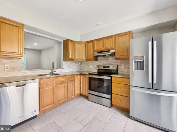 12006 Birdseye Ter, Germantown, MD 20874