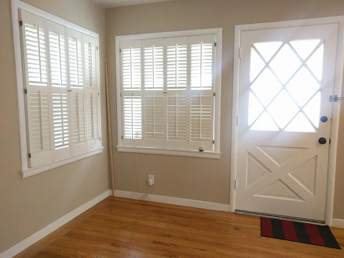 2 bed, 1.5 bath, 840 sqft, $3,800 — Photo 1