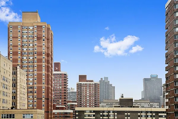 Sold by Citi Habitats | media 6