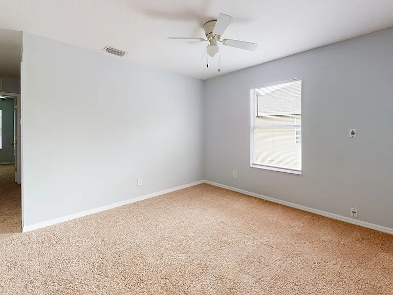 17531 Hugh Ln — Photo 25
