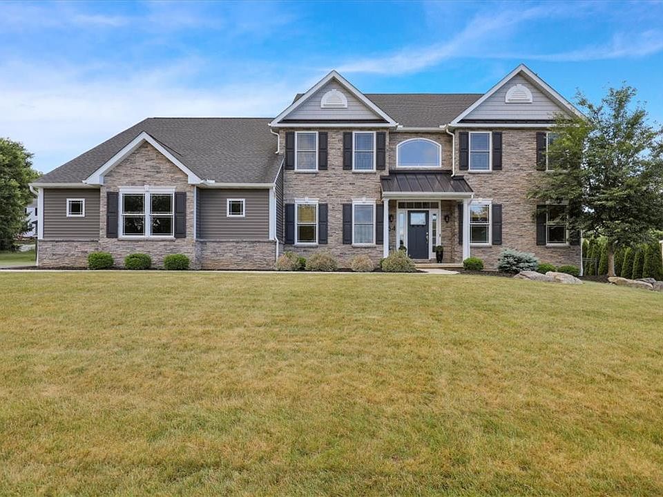 1st image of 64 Middletown Rd