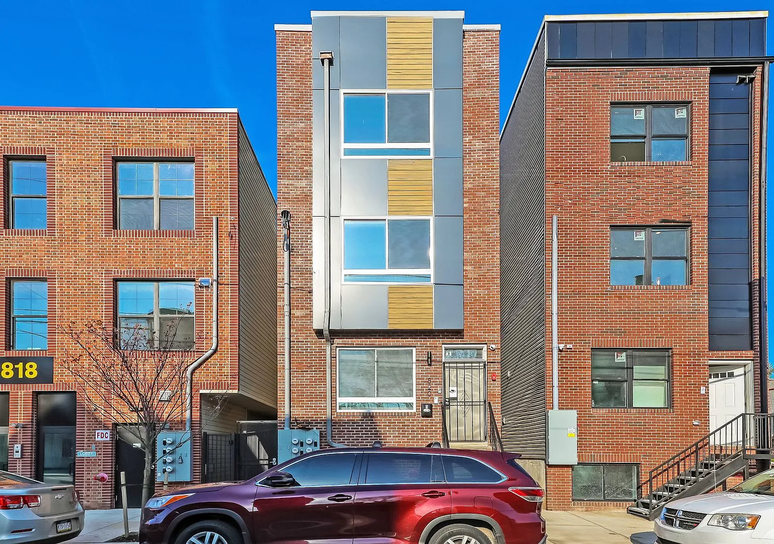 820 N 40th Street — Photo 2
