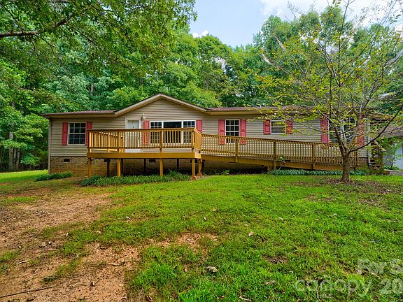 2nd image of 1290 Forest Ridge Rd