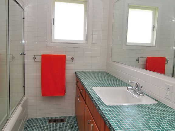 Main bath, mosaic tile