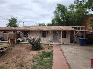 116 W Aurora Dr, Laredo, TX 78041