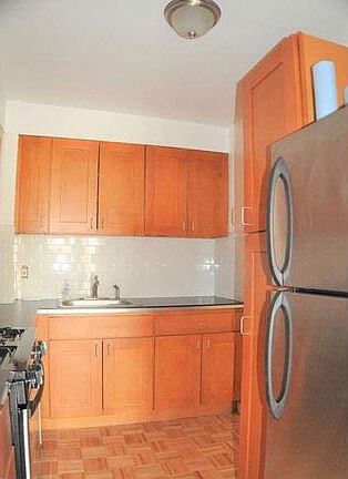 5th image of 5718 Van Doren St APT 3
