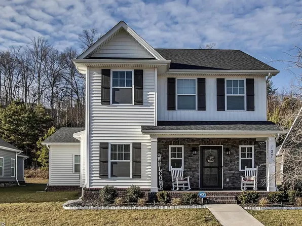 107 W Rarity Ridge Pkwy, Oak Ridge, TN 37830