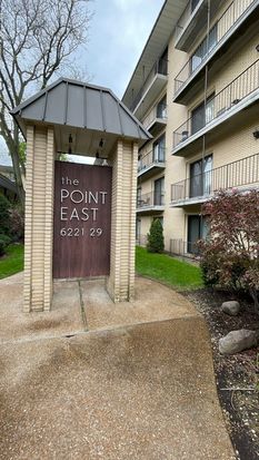 6221 N Niagara Ave APT 401, Chicago, IL 60631