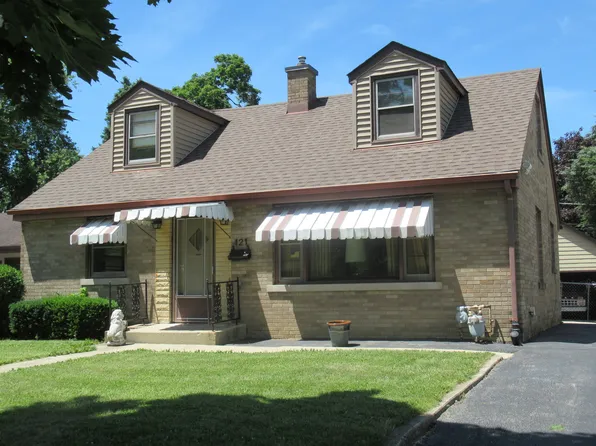 121 Dwight Ave, Joliet, IL 60436