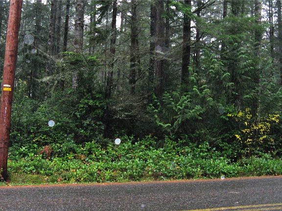 2nd image of 510 & 530 E Trails End Dr