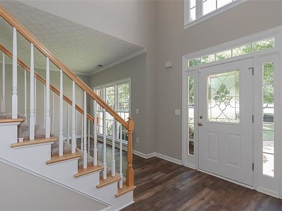 4th image of 1045 Bouldervista Way