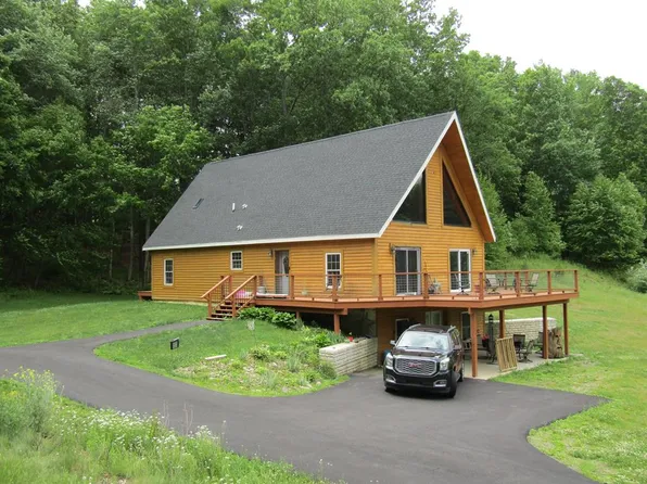 558 Station Rd, Lawrenceville, PA 16929