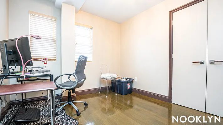 Rented by Nooklyn NYC LLC | media 32