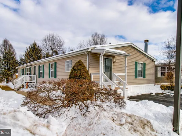 142 Tulip Cir, Ephrata, PA 17522