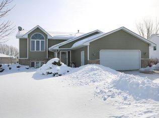 1019 Deer Ridge Ct NW, Lonsdale, MN 55046