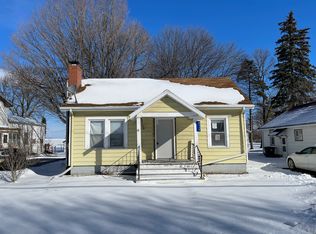 6117 Main Rd, Stafford, NY 14143